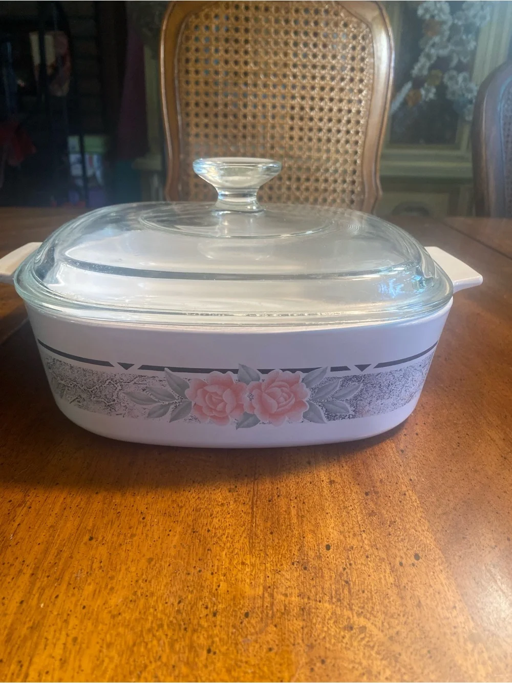 Corningware 2 Qt Silk & Roses with Pyrex Lid